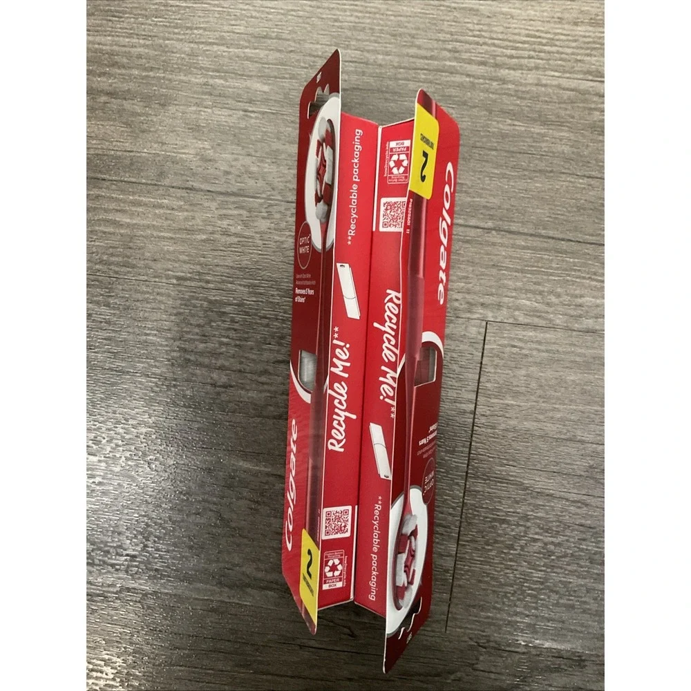 2 x Colgate Optic White Soft Toothbrush for Adults 2 Pack Lot of 2 4 Total